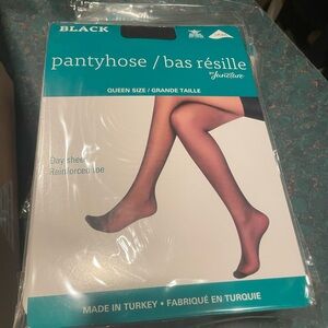 Black Pantyhose by